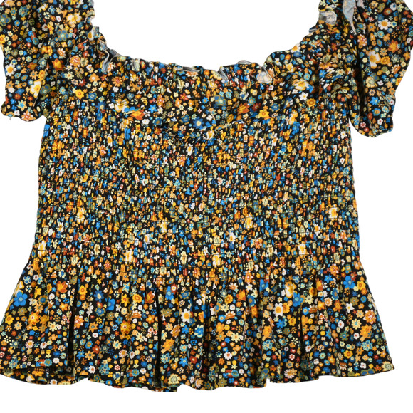 BCBGeneration Blouse Women Large Black Floral Smocked Ruffles Cropped Boho - Picture 3 of 8